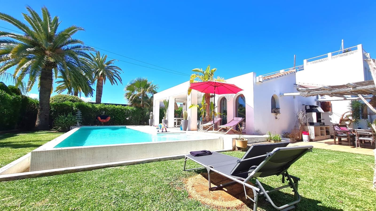 4 quarto Moradia para venda em Denia com piscina garagem - 980 000 € (Ref: 9842101)