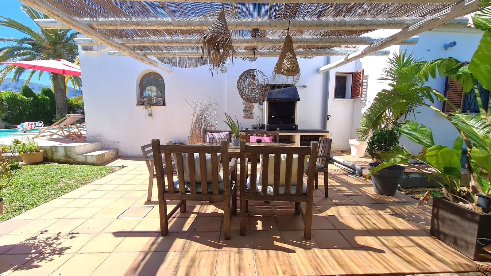 4 quarto Moradia para venda em Denia com piscina garagem - 980 000 € (Ref: 9842101)