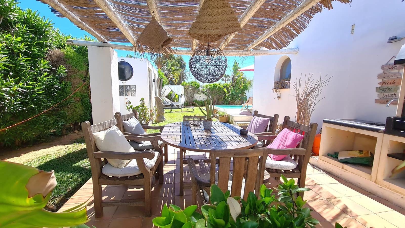 4 quarto Moradia para venda em Denia com piscina garagem - 980 000 € (Ref: 9842101)