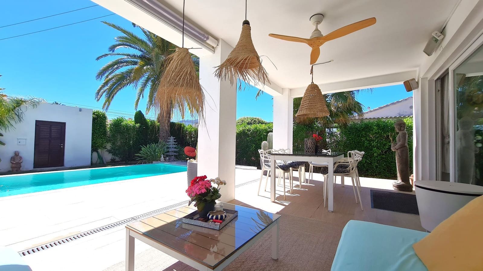 4 quarto Moradia para venda em Denia com piscina garagem - 980 000 € (Ref: 9842101)
