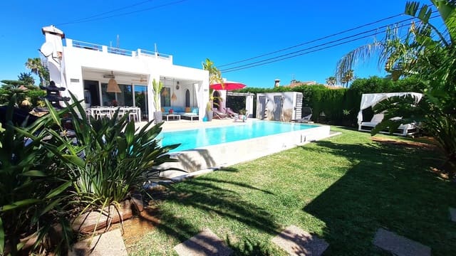 4 quarto Moradia para venda em Les Bassetes - El Marjal, Dénia com piscina garagem - 980 000 € (Ref: 9842101)