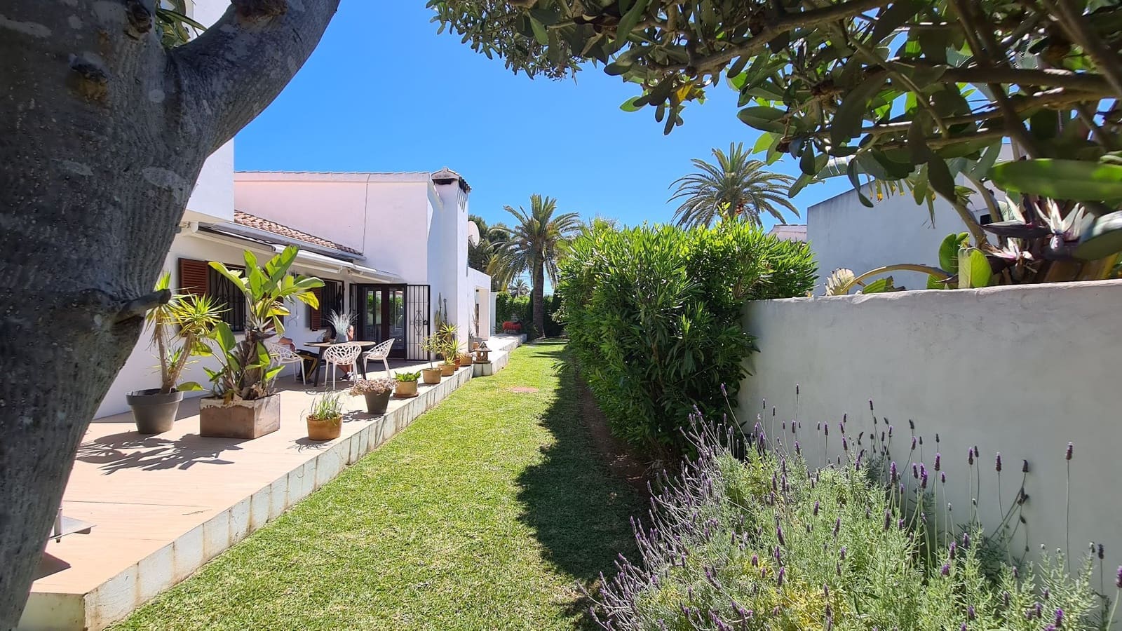 4 quarto Moradia para venda em Denia com piscina garagem - 980 000 € (Ref: 9842101)