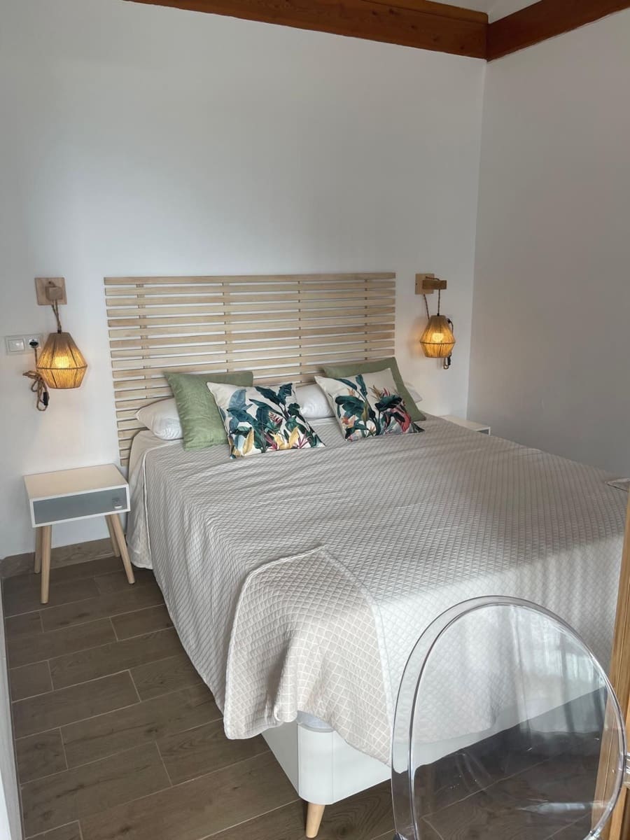 5 soveværelse Villa til salg i Oliva med garage - € 2.000.000 (Ref: 9844811)