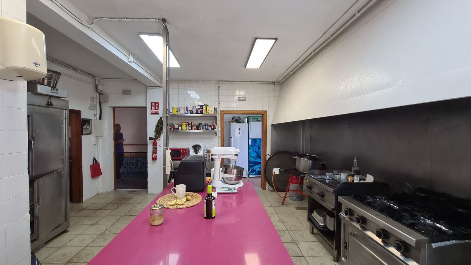 5 soveværelse Villa til salg i Oliva med garage - € 2.000.000 (Ref: 9844811)