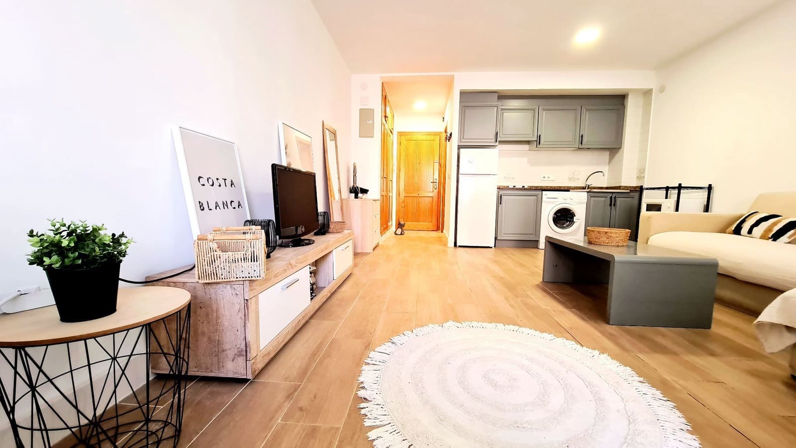 1 bedroom Apartment for sale in Daimus with pool - € 145,000 (Ref: 9919299)