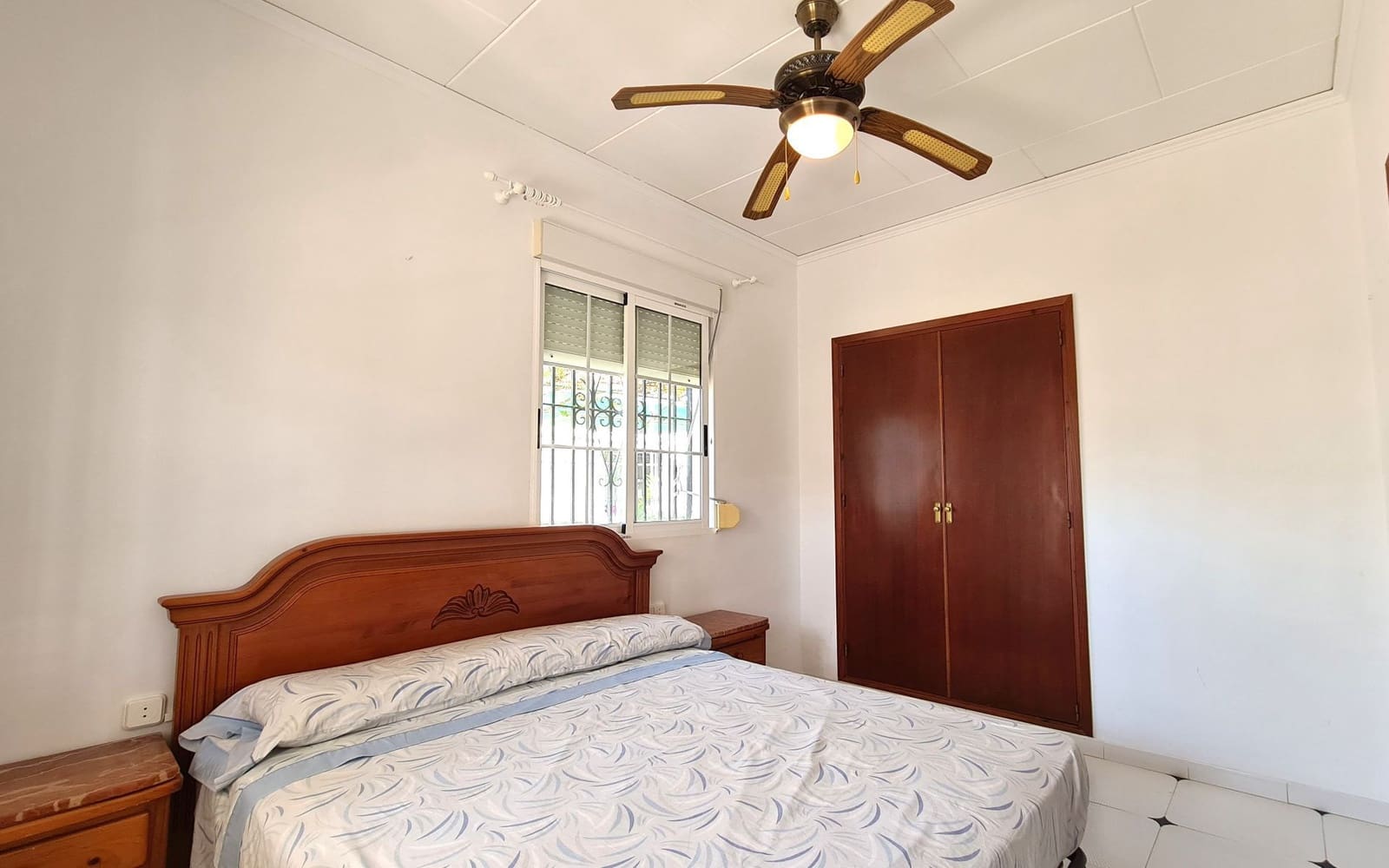 5 Zimmer Villa zu verkaufen in Oliva mit Garage - 500.000 € (Ref: 9919300)