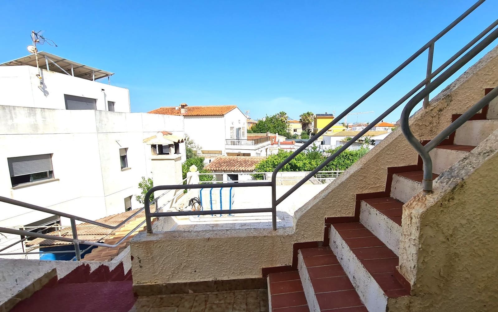 5 Zimmer Villa zu verkaufen in Oliva mit Garage - 500.000 € (Ref: 9919300)