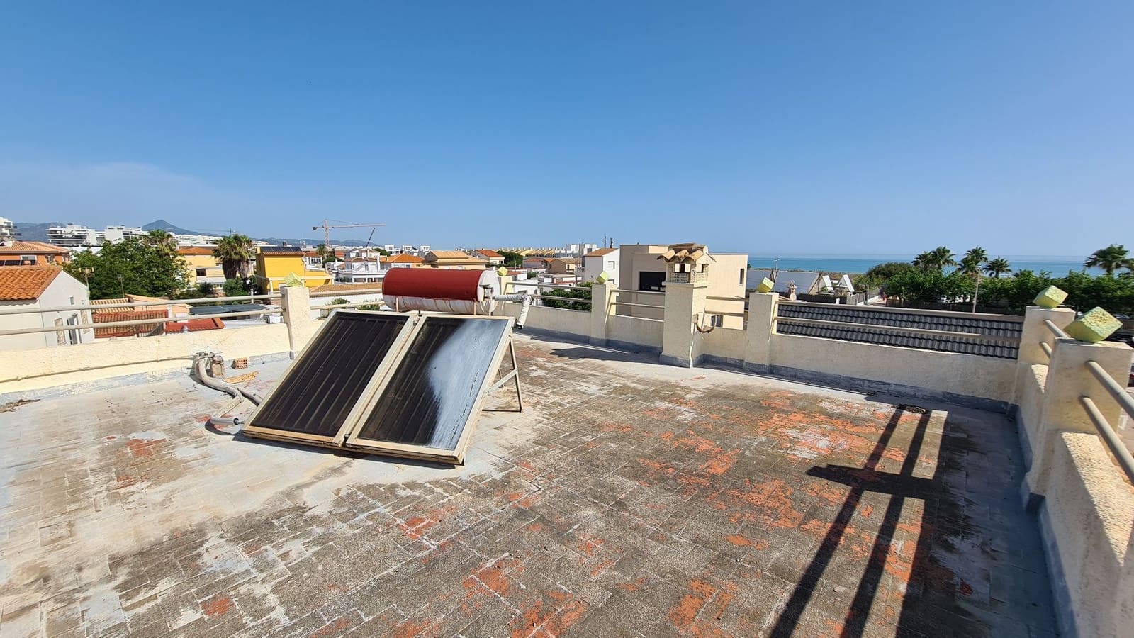 5 Zimmer Villa zu verkaufen in Oliva mit Garage - 500.000 € (Ref: 9919300)