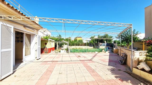 5 Zimmer Villa zu verkaufen in Oliva Playa, Oliva mit Garage - 500.000 € (Ref: 9919300)