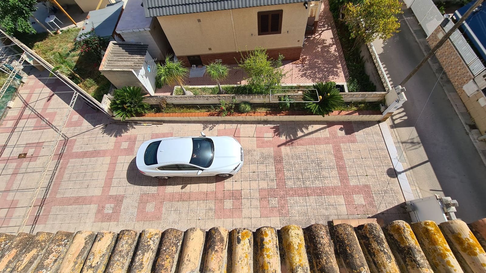 5 Zimmer Villa zu verkaufen in Oliva mit Garage - 500.000 € (Ref: 9919300)