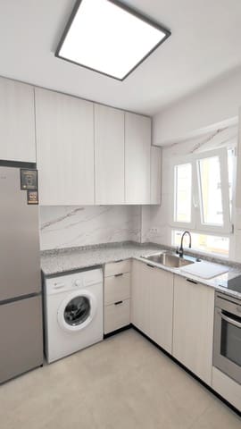 Piso de 3 habitaciones en Oliva Pueblo, Oliva en alquiler - 800 € (Ref: 9928678)
