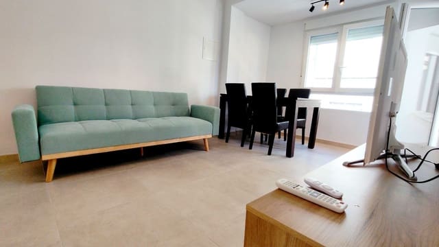Piso de 3 habitaciones en Oliva Pueblo, Oliva en alquiler - 800 € (Ref: 9928678)