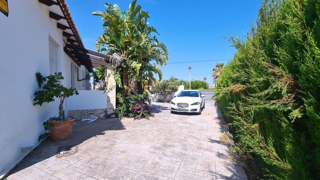 4 soveværelse Villa til salg i Els Poblets med swimmingpool garage - € 600.000 (Ref: 9941697)