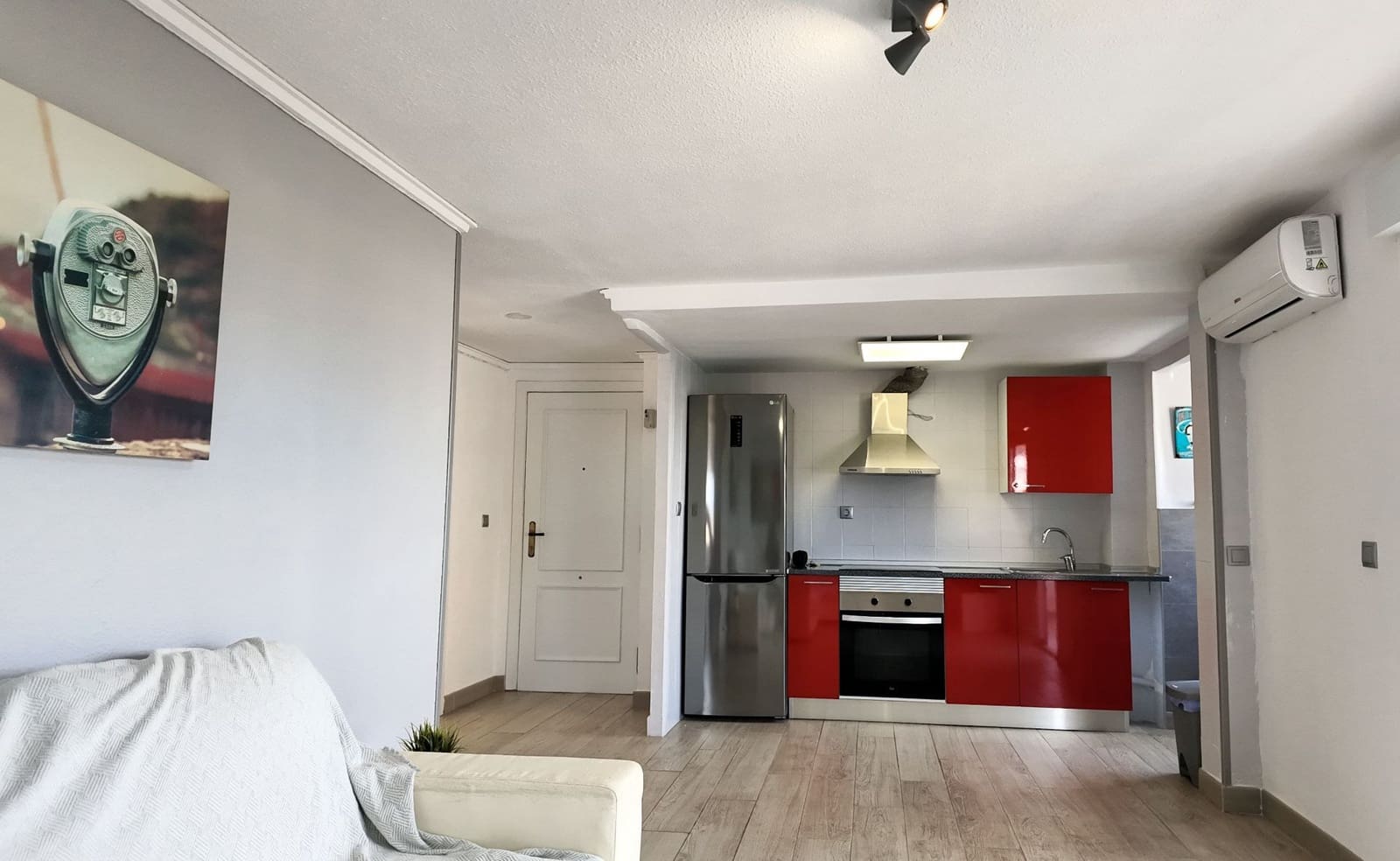 1 bedroom Apartment for sale in Miramar with pool - € 156,000 (Ref: 9956711)