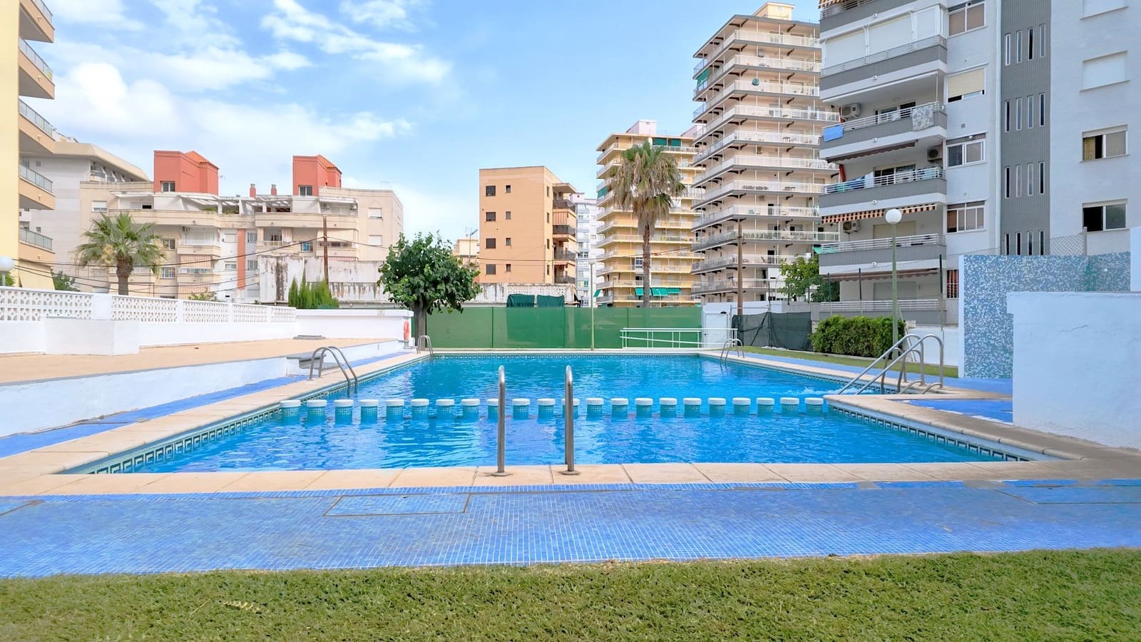 1 bedroom Apartment for sale in Miramar with pool - € 156,000 (Ref: 9956711)