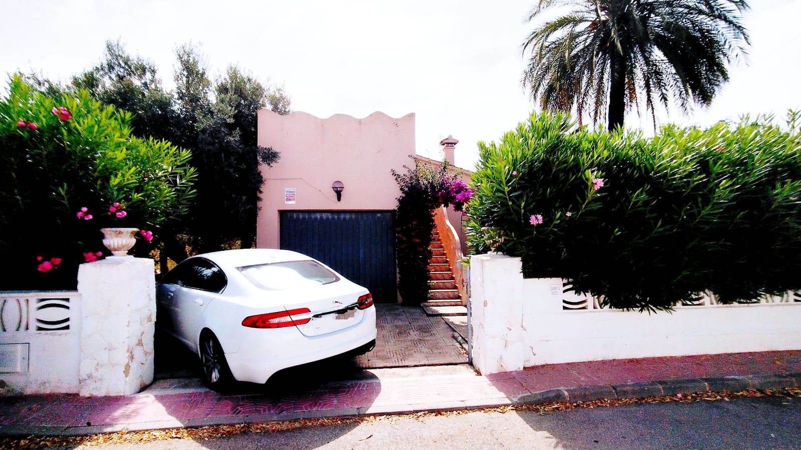 3 bedroom Villa for sale in Els Poblets with pool garage - € 660,000 (Ref: 9966084)