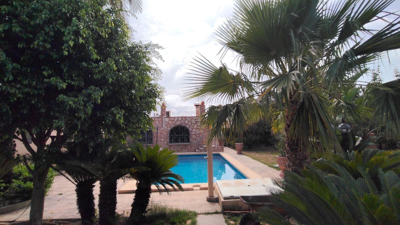 3 bedroom Villa for sale in Els Poblets with pool garage - € 660,000 (Ref: 9966084)