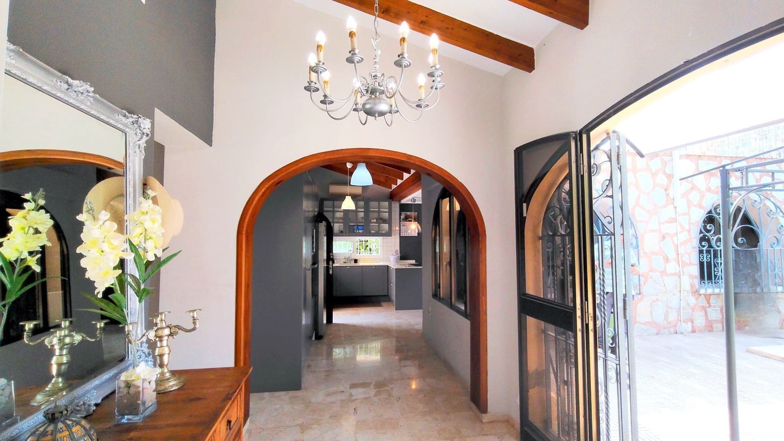 3 bedroom Villa for sale in Els Poblets with pool garage - € 660,000 (Ref: 9966084)