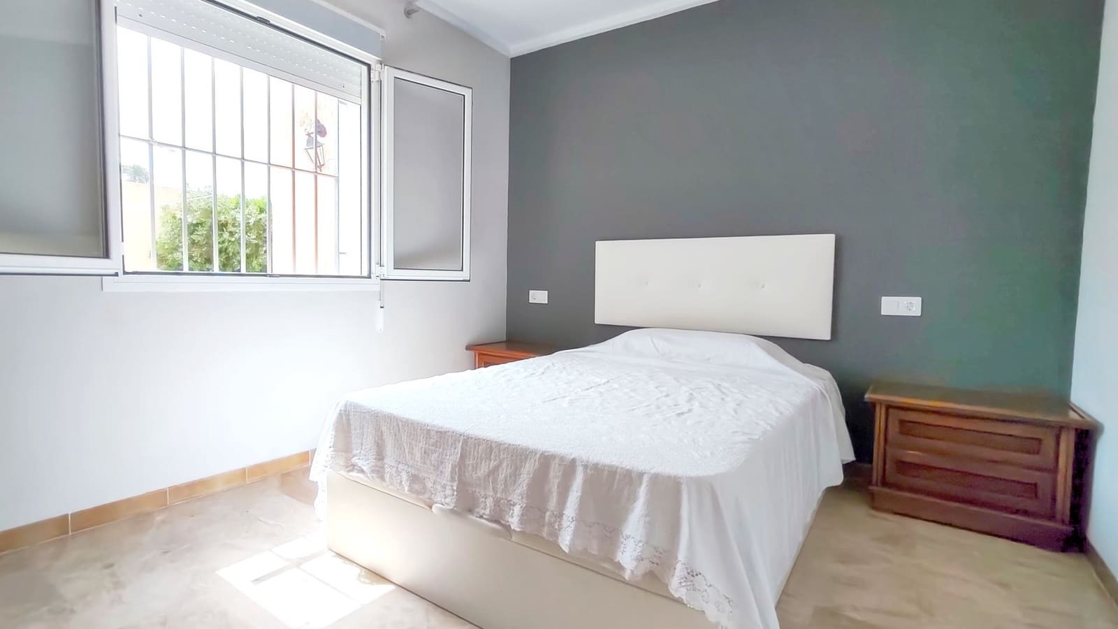 3 bedroom Villa for sale in Els Poblets with pool garage - € 660,000 (Ref: 9966084)