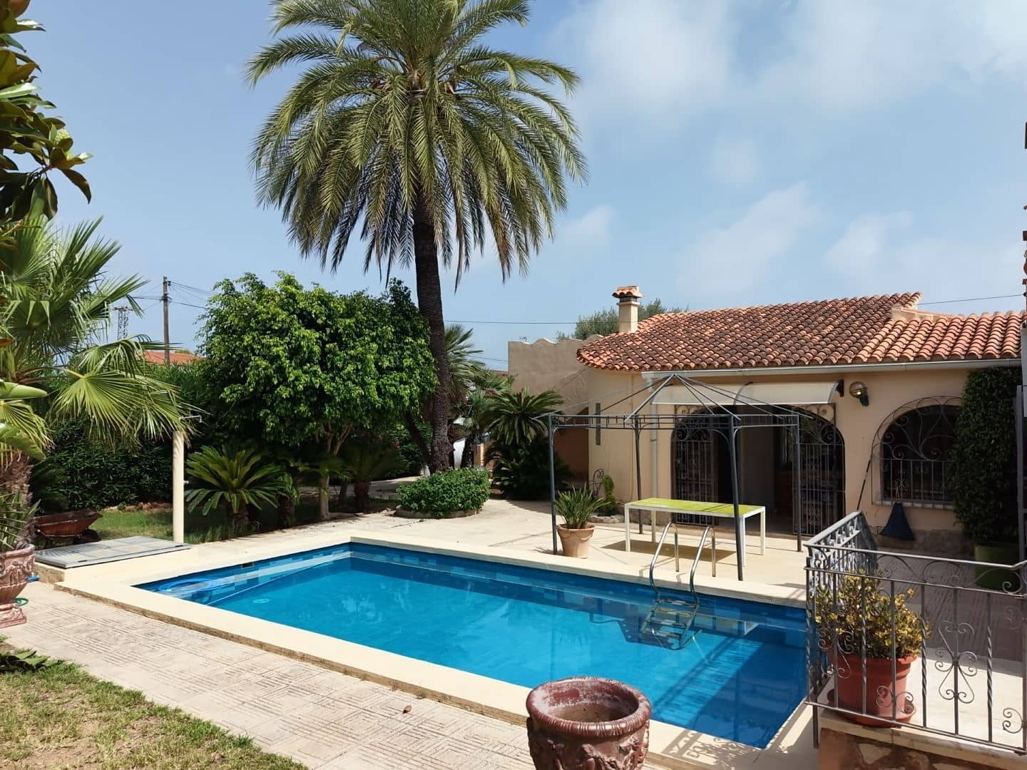 3 bedroom Villa for sale in Els Poblets with pool garage - € 660,000 (Ref: 9966084)