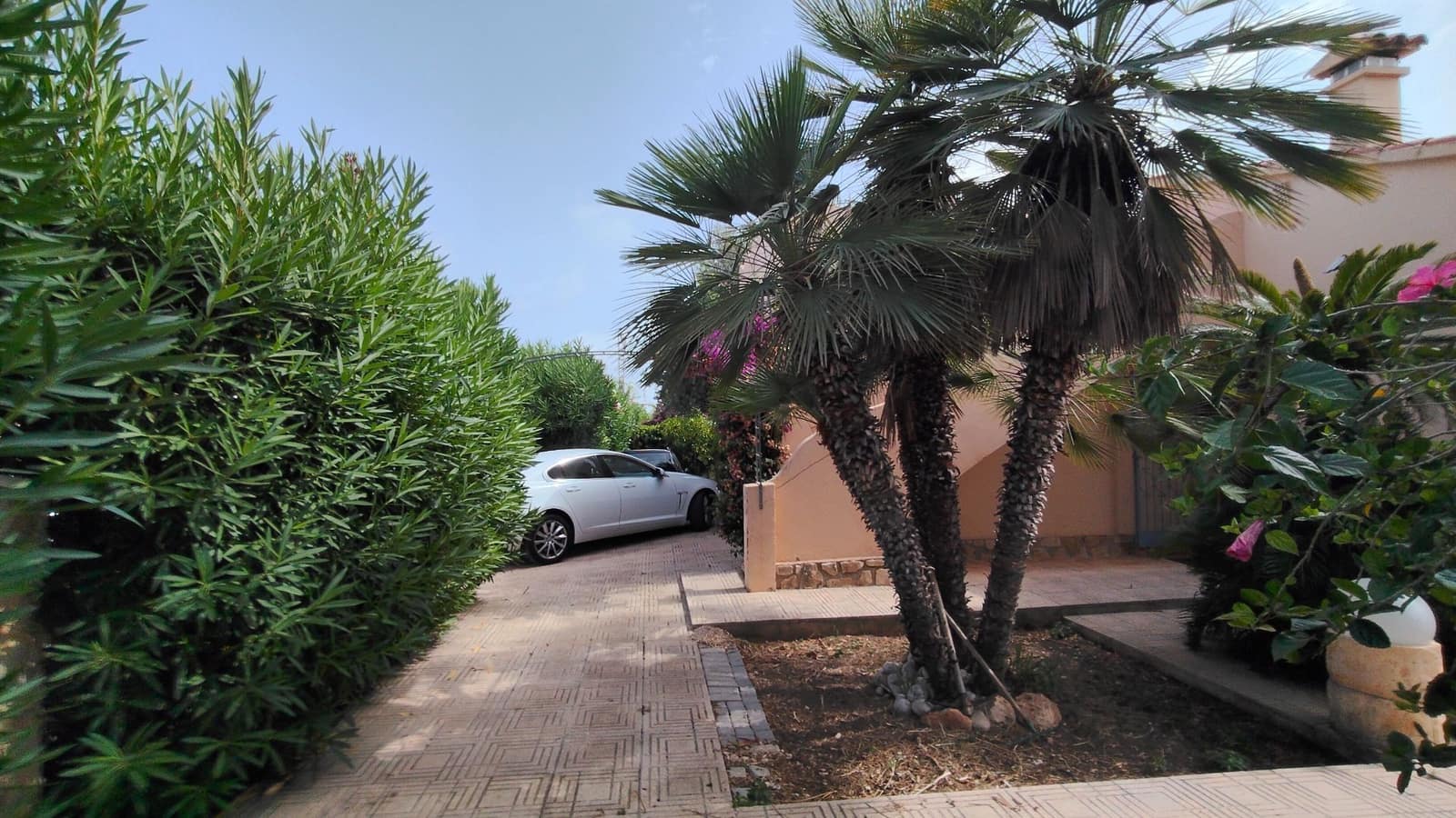 3 bedroom Villa for sale in Els Poblets with pool garage - € 660,000 (Ref: 9966084)