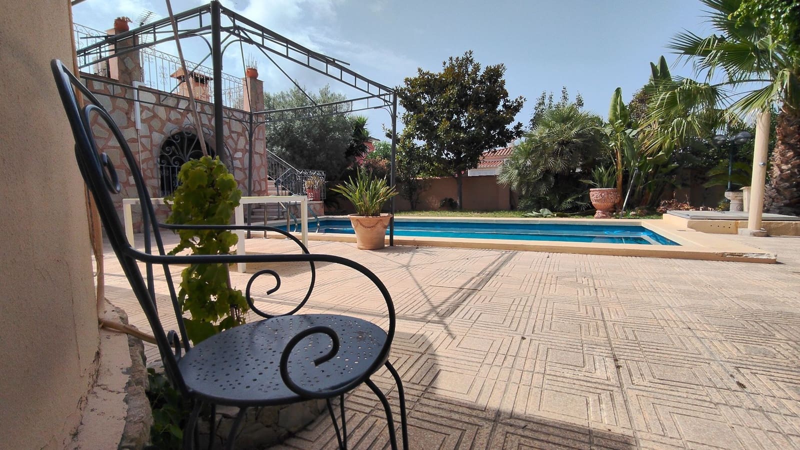 3 bedroom Villa for sale in Els Poblets with pool garage - € 660,000 (Ref: 9966084)