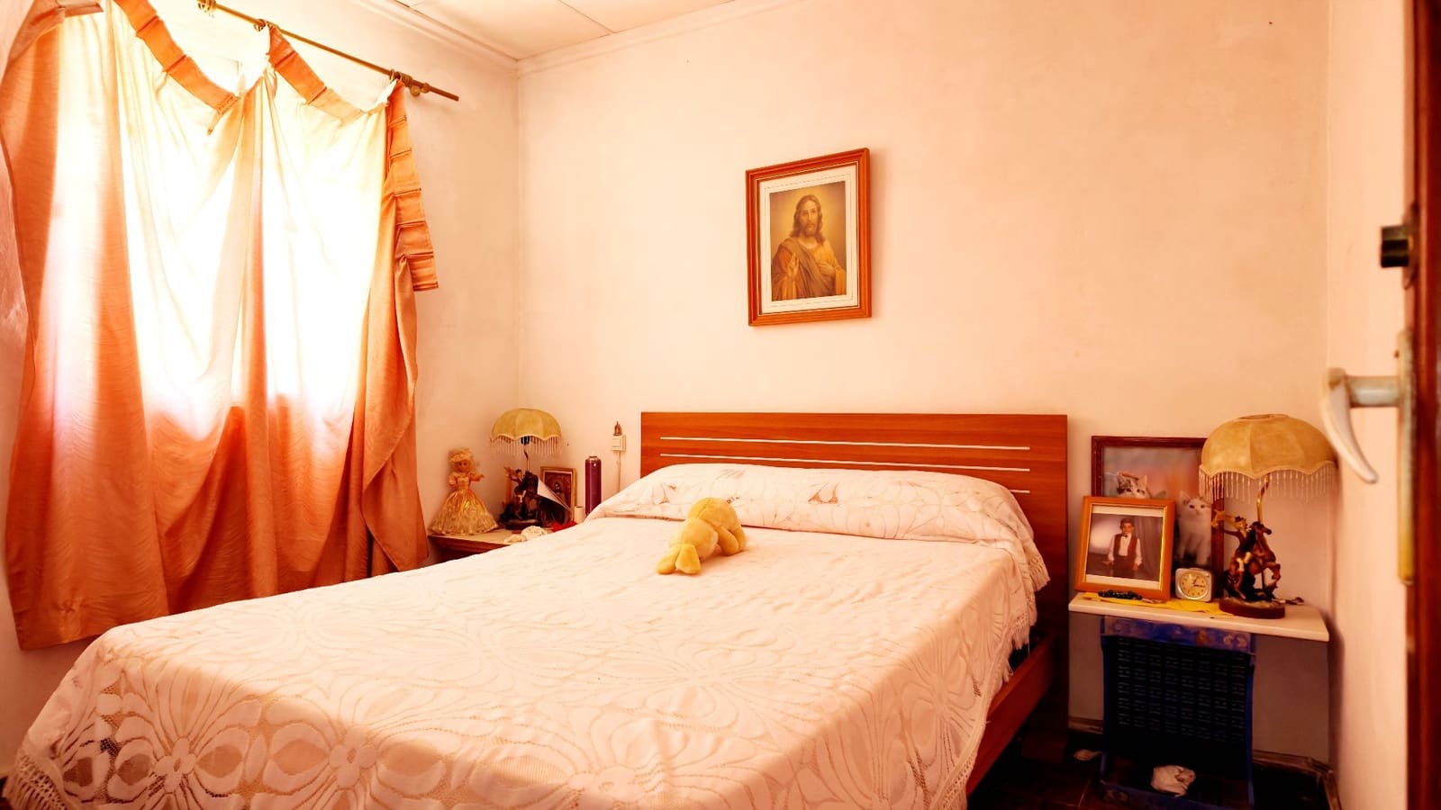 Chalet de 3 habitaciones en Oliva en venta con garaje - 170.000 € (Ref: 9980165)