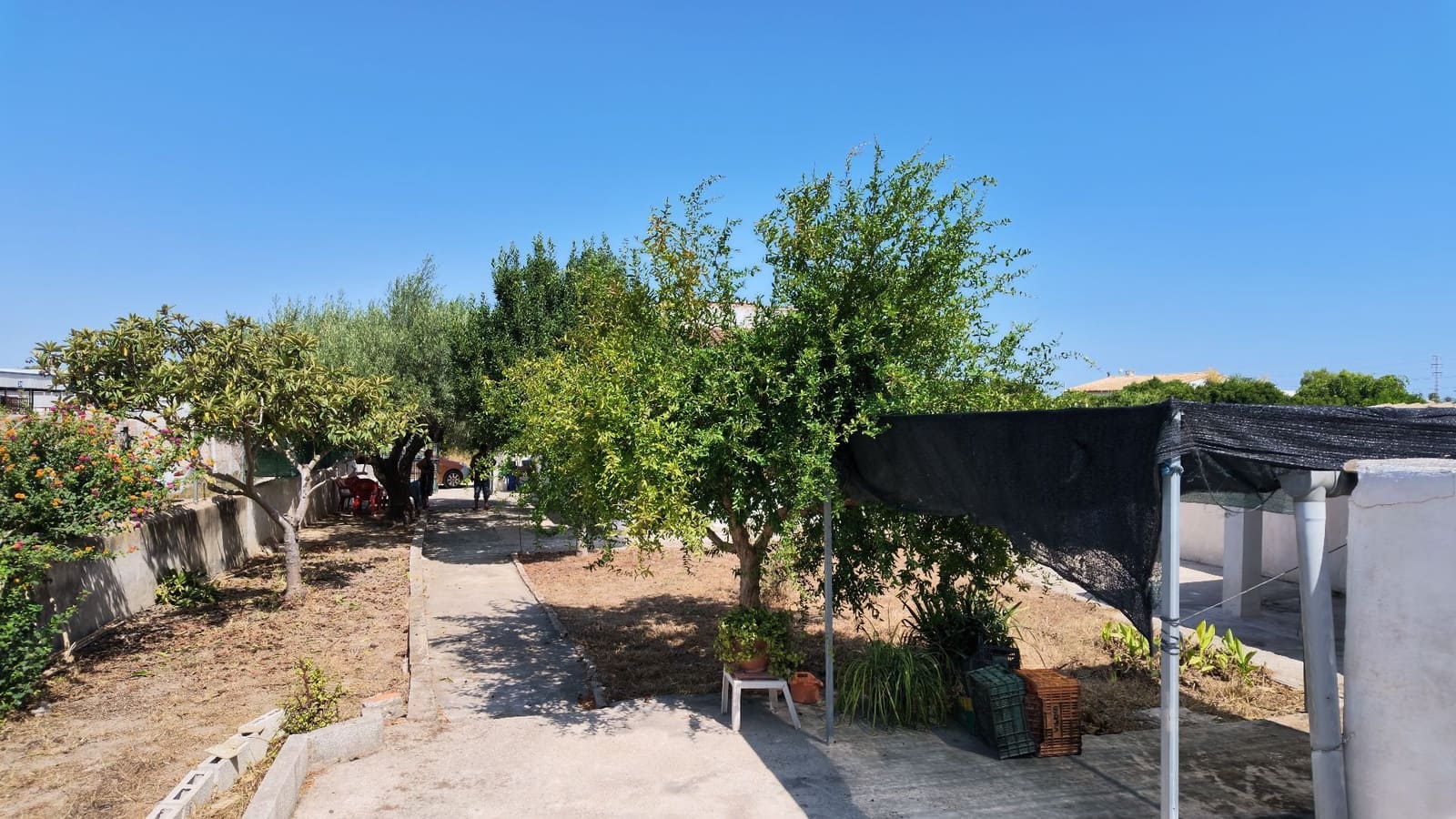 Chalet de 3 habitaciones en Oliva en venta con garaje - 170.000 € (Ref: 9980165)