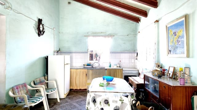 Chalet de 3 habitaciones en Oliva Playa, Oliva en venta con garaje - 170.000 € (Ref: 9980165)