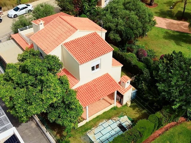 5 Zimmer Villa zu verkaufen in Oliva Nova, Oliva mit Garage - 380.000 € (Ref: 9980166)