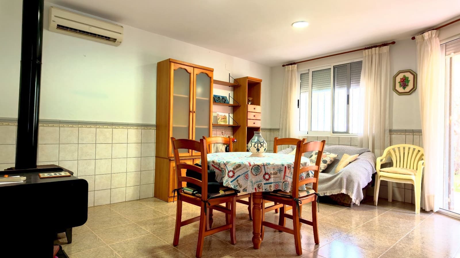 5 Zimmer Villa zu verkaufen in Oliva Nova mit Garage - 380.000 € (Ref: 9980166)