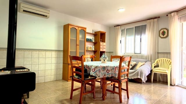 5 Zimmer Villa zu verkaufen in Oliva Nova, Oliva mit Garage - 380.000 € (Ref: 9980166)