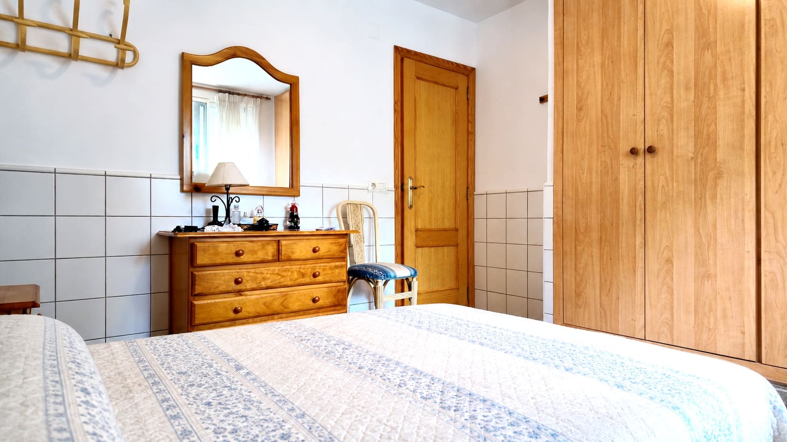 5 Zimmer Villa zu verkaufen in Oliva Nova mit Garage - 380.000 € (Ref: 9980166)