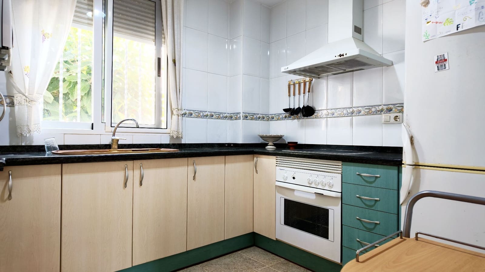 5 Zimmer Villa zu verkaufen in Oliva Nova mit Garage - 380.000 € (Ref: 9980166)
