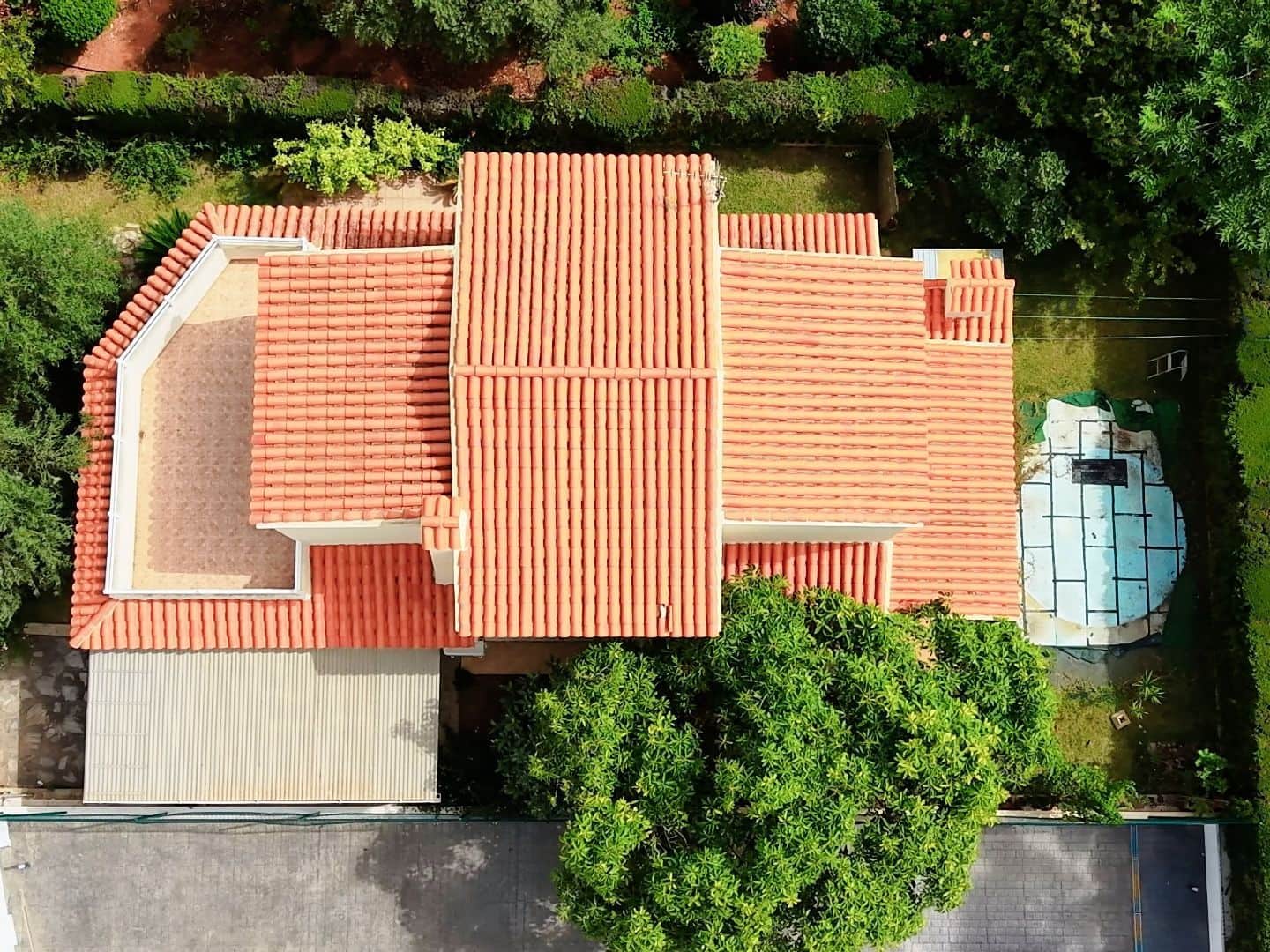 5 Zimmer Villa zu verkaufen in Oliva Nova mit Garage - 380.000 € (Ref: 9980166)