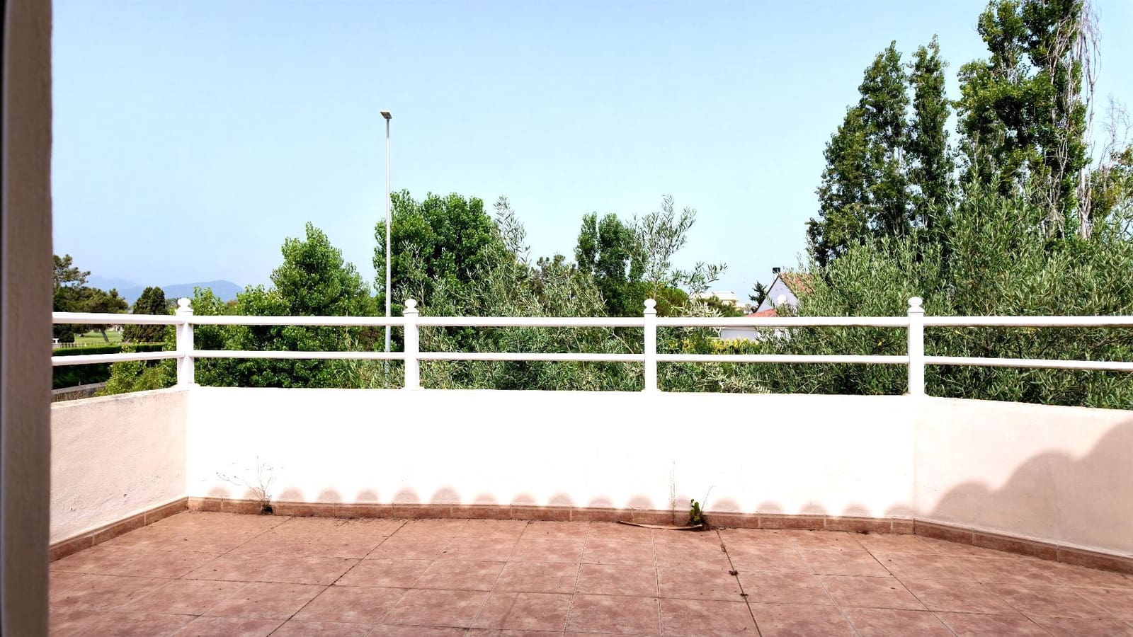 5 Zimmer Villa zu verkaufen in Oliva Nova mit Garage - 380.000 € (Ref: 9980166)