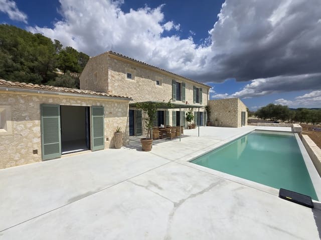 5 bedroom Villa for sale in Montuïri with pool garage - € 5,900,000 (Ref: 9061842)
