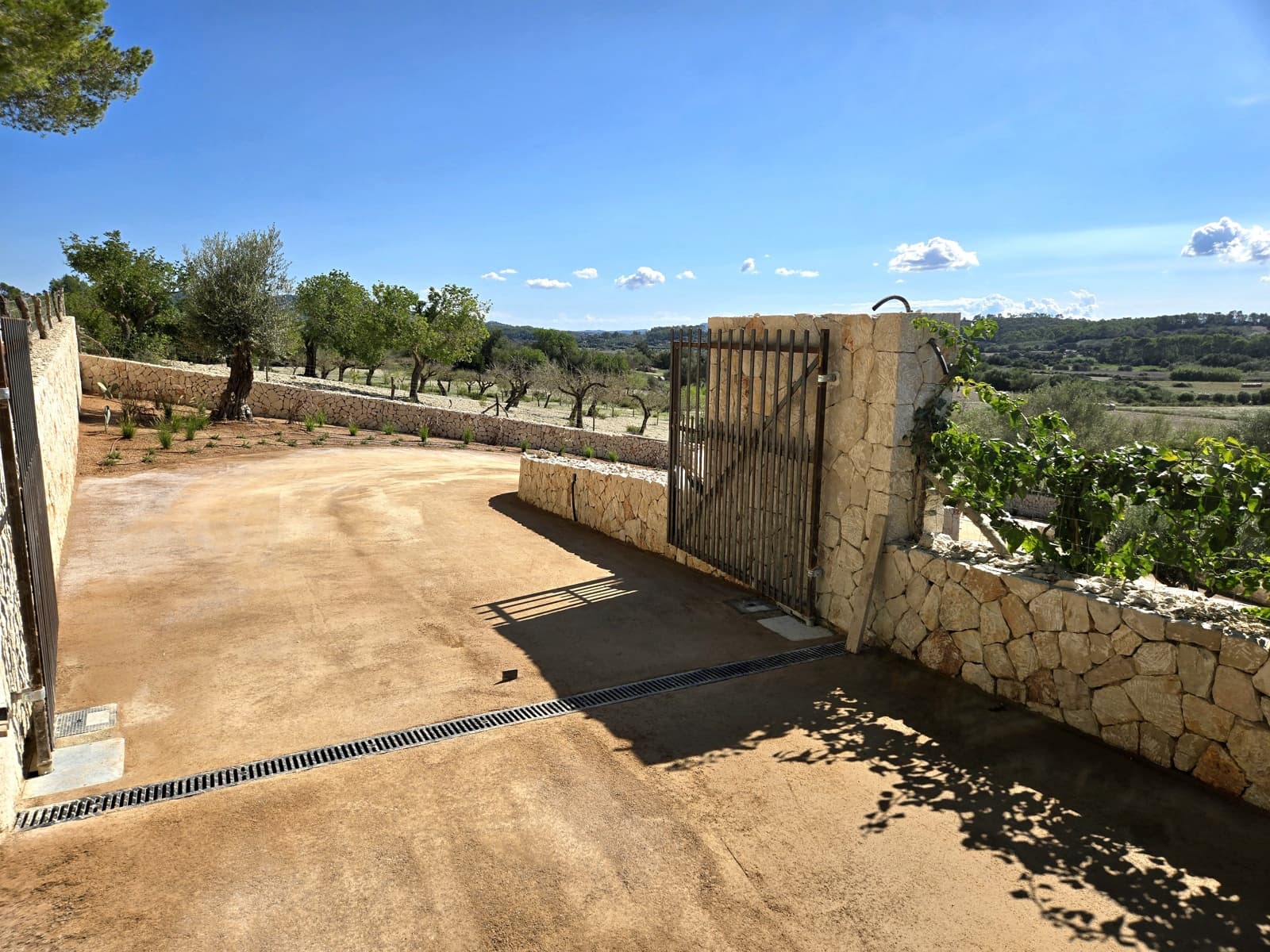 5 soveværelse Villa til salg i Montuiri med swimmingpool garage - € 5.900.000 (Ref: 9061842)