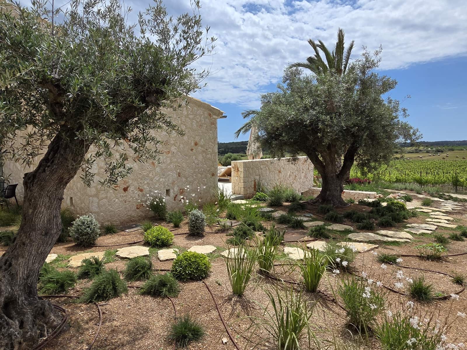 5 slaapkamer Villa te koop in Montuiri met zwembad garage - € 5.900.000 (Ref: 9061842)