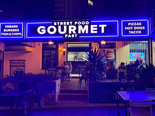 Restaurant/Bar til salg i Playa Paraiso, Adeje - € 75.000 (Ref: 9076949)