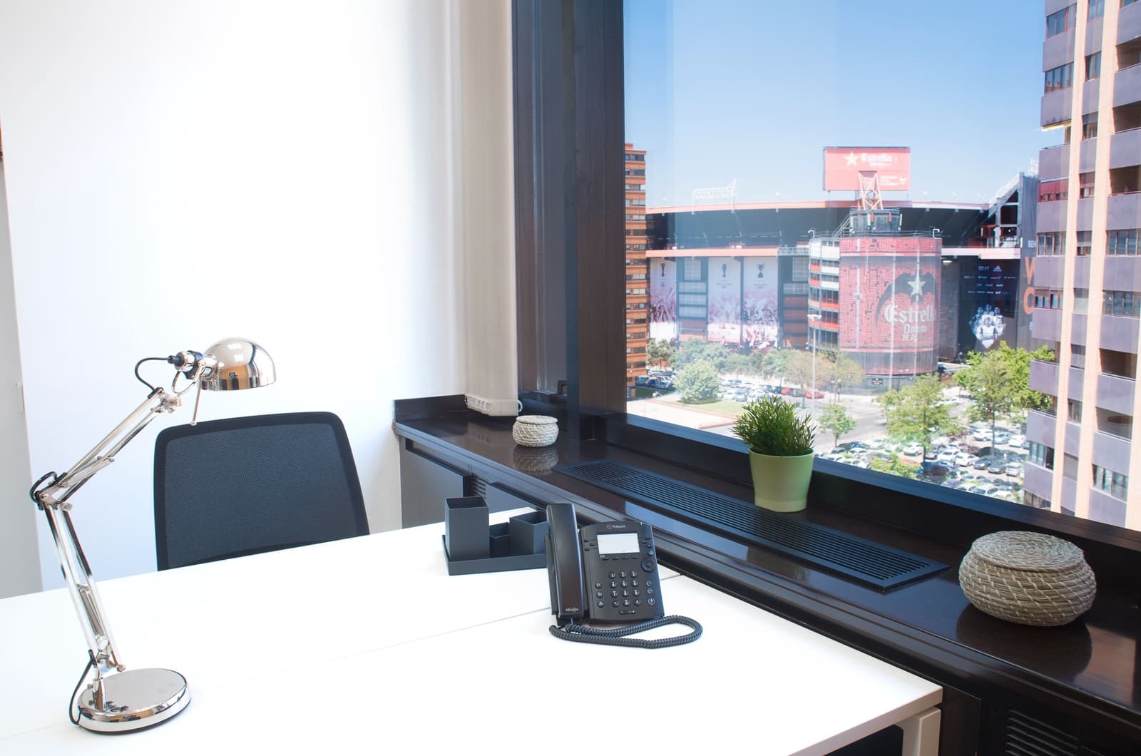 Kantoor te huur in Valencia stad - € 339 (Ref: 9420717)