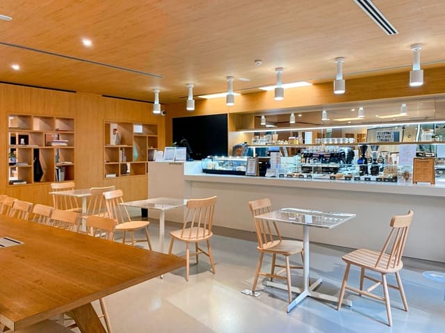 Kontor til leie i El Poblenou, Barcelona by - € 1 149 (Ref: 9420720)