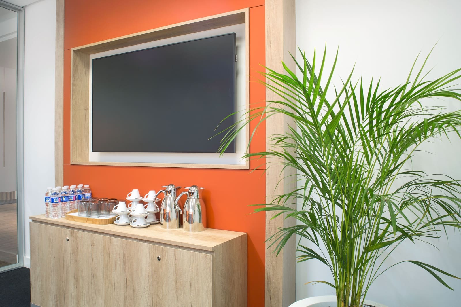 Kontor til leje i Valencia by - € 299 (Ref: 9420731)