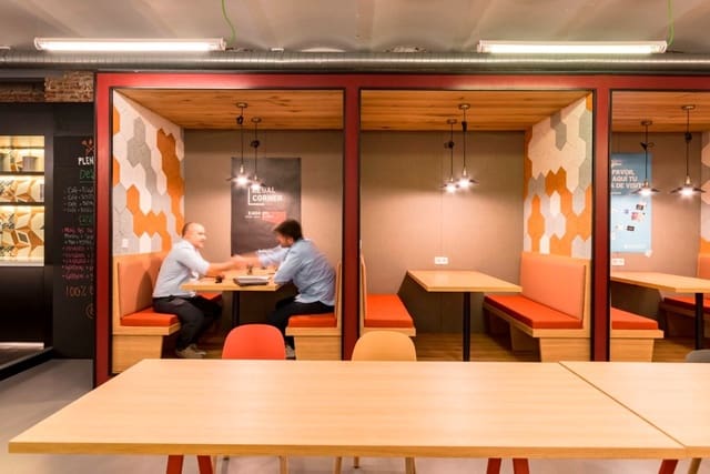 Kontor til leie i Palos de Moguer, Madrid by - € 109 (Ref: 9420732)