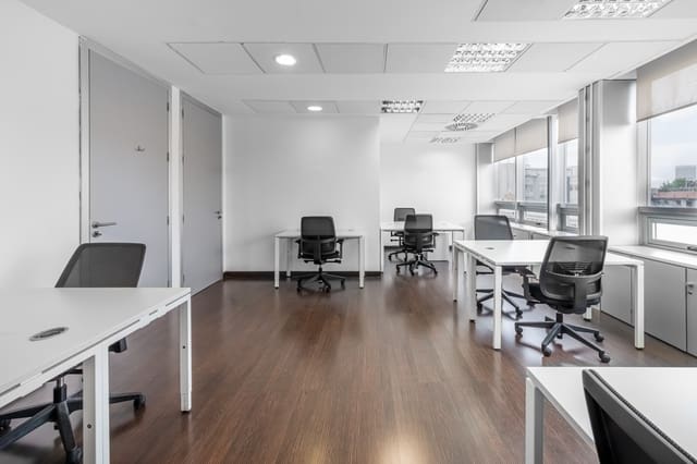 Kontor til leie i El Viso, Madrid by - € 1 189 (Ref: 9420750)