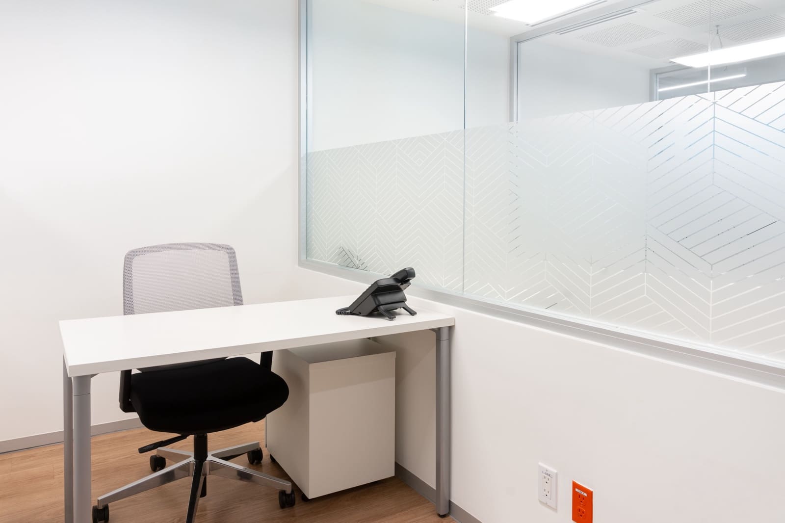 Office for rent in Seville city - € 488 (Ref: 9420763)