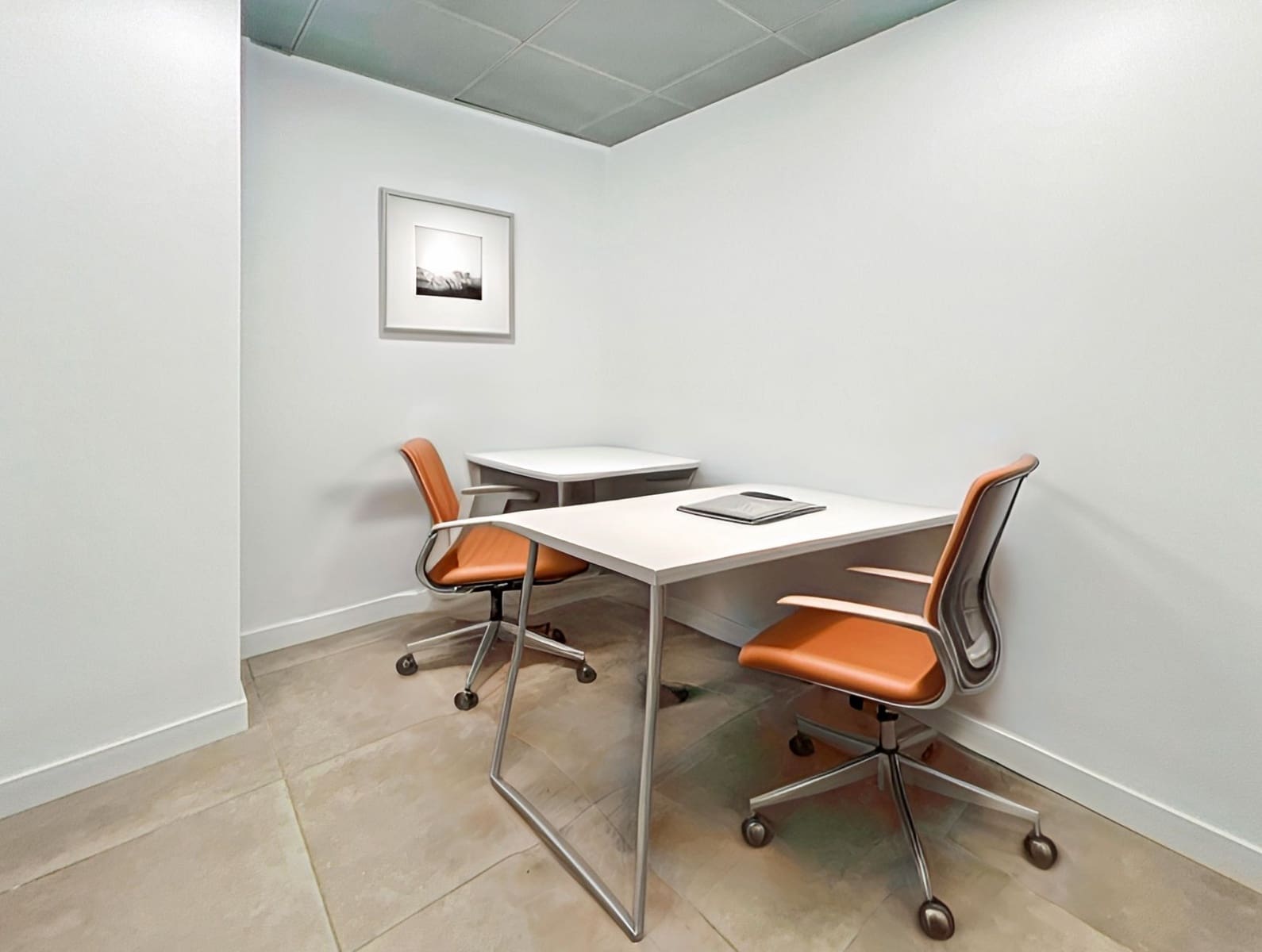 Office for rent in Zaragoza city - € 189 (Ref: 9420768)