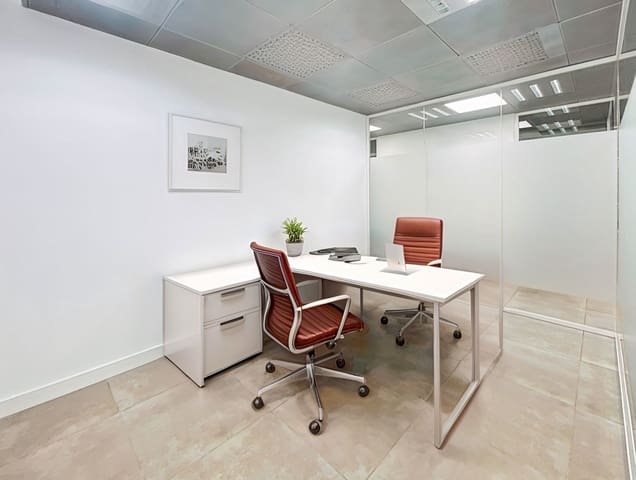 Büro zu vermieten in Zaragoza Stadt - 189 € (Ref: 9420768)