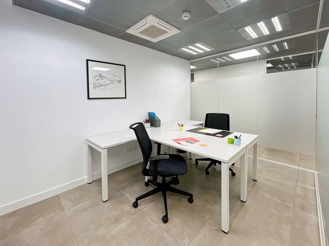 Office for rent in Zaragoza city - € 349 (Ref: 9420772)