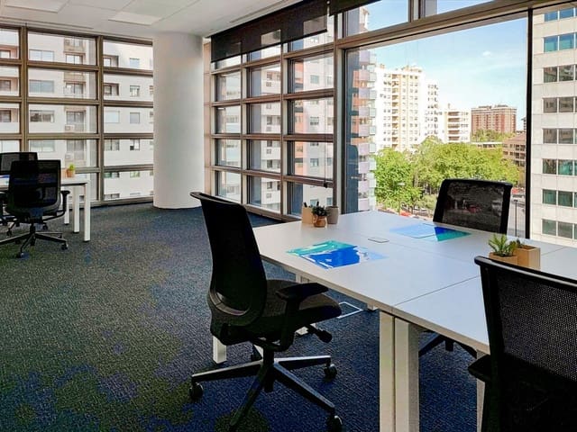 Office for rent in Zaragoza city - € 999 (Ref: 9420784)